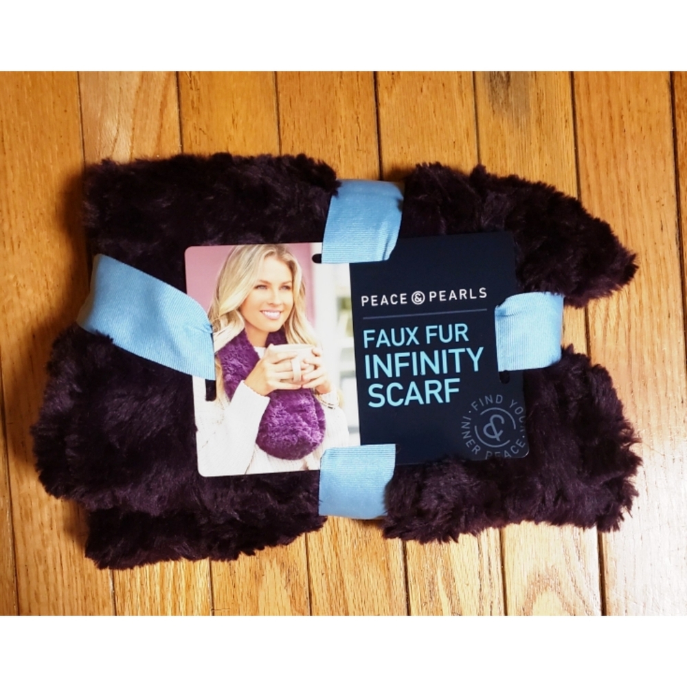 Luxurious Infinity Scarf